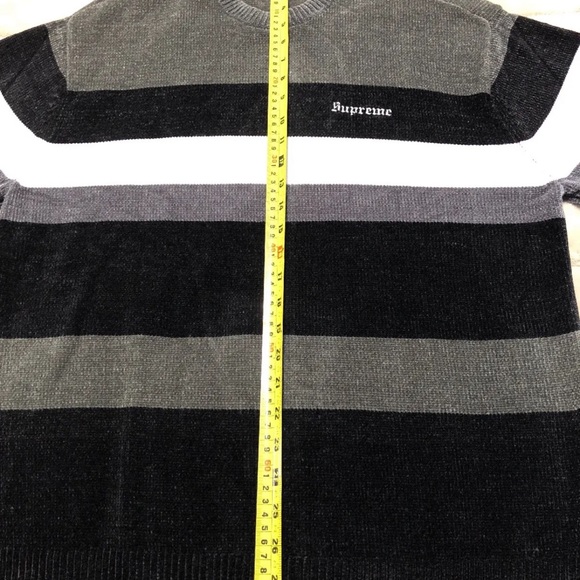 Supreme - Picture 6 of 9